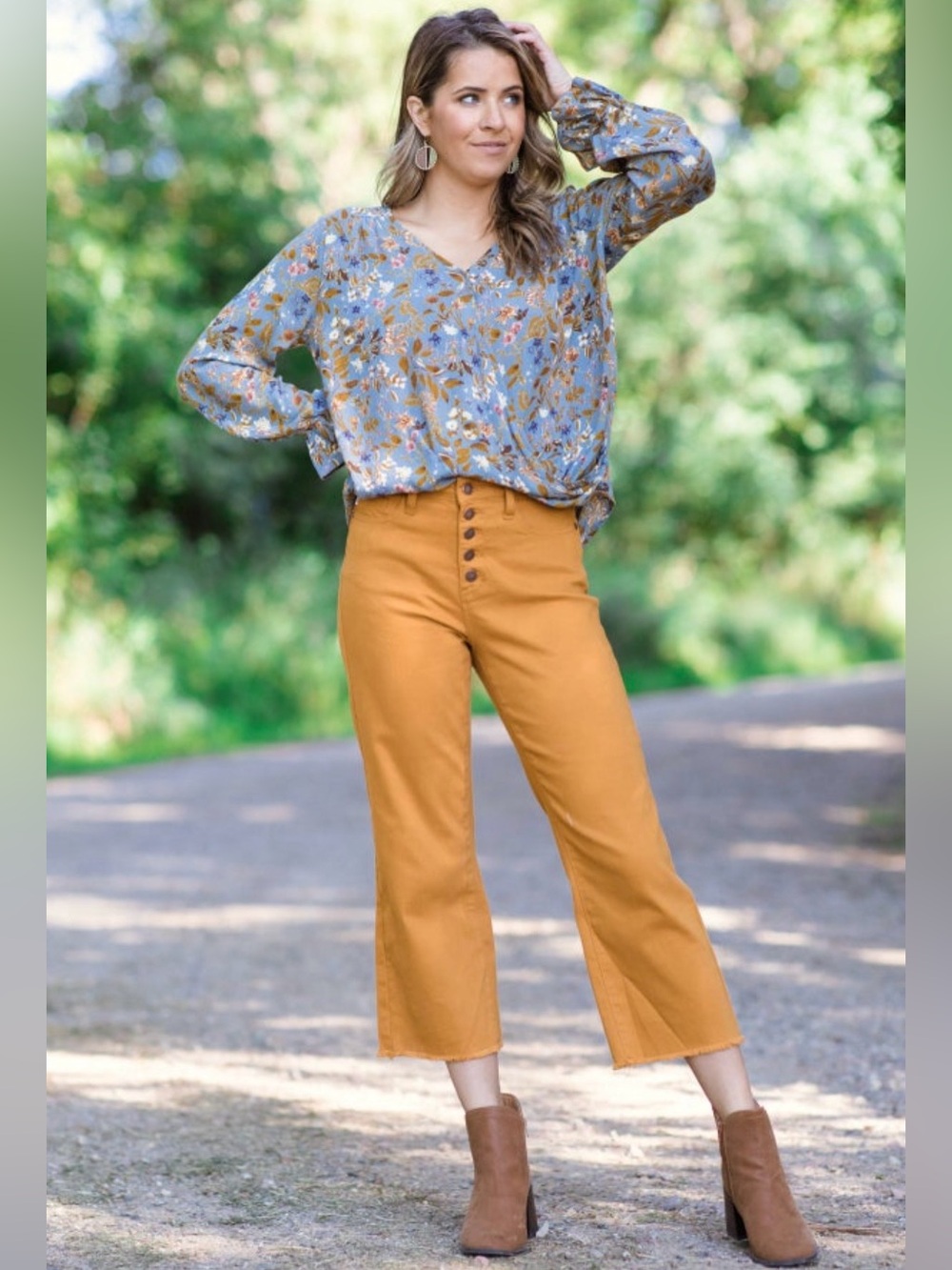 JUDY BLUE GARMENT DYED CROPPED PANTS
